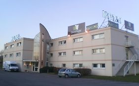 Good Night Hotel